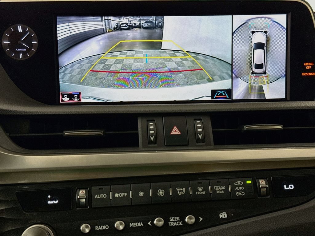 Certified 2021 Lexus ES 350 Ultra Luxury w/ Accessory Package 2 FWD image 14