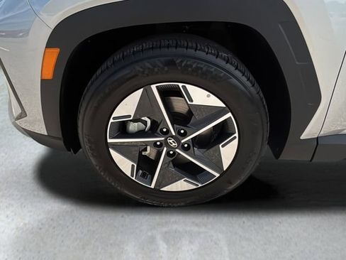 Used 2025 Hyundai Tucson SEL FWD image 27