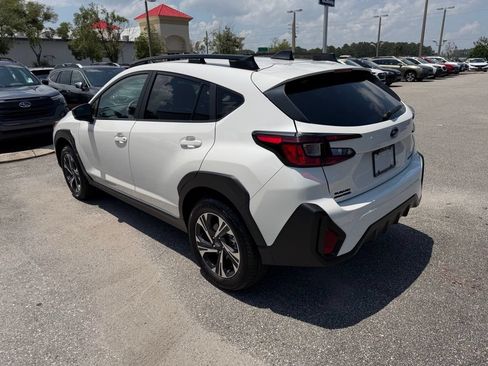 Used 2026 Subaru Crosstrek 2.5i Premium AWD/4WD image 8