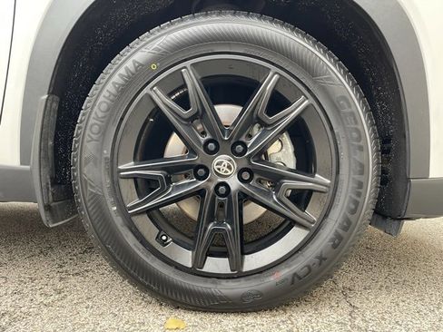 Used 2024 Toyota Grand Highlander Limited image 27