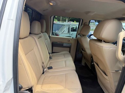 Used 2015 Ford F250 Lariat w/ Chrome Package image 77