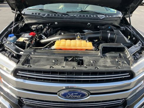 Certified 2018 Ford F150 Lariat w/ Equipment Group 501A Mid image 38