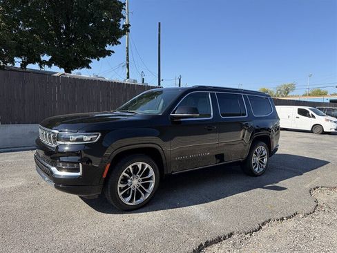 Used 2022 Jeep Grand Wagoneer Series II image 5