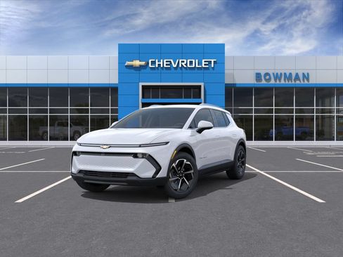 New 2026 Chevrolet Equinox EV LT AWD/4WD image 9