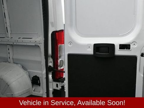 Used 2024 RAM ProMaster 2500 w/ Convenience Group FWD image 27