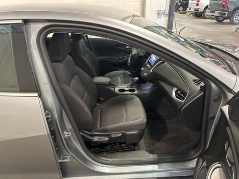 Used 2024 Chevrolet Malibu RS image 12
