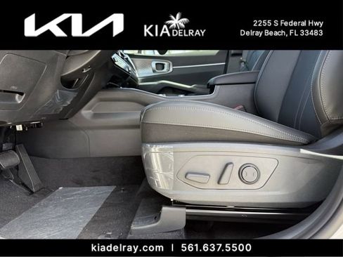 New 2026 Kia Sorento EX AWD/4WD image 18