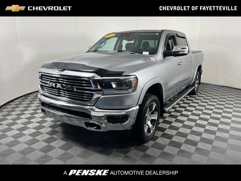 Used 2022 RAM 1500 Laramie AWD/4WD image 1