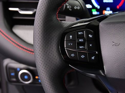 New 2026 Ford Explorer ST-Line w/ ST-Line Street Pack image 19