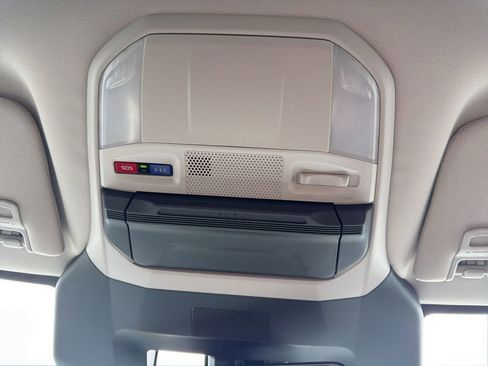 Certified 2025 Subaru Ascent Premium image 38