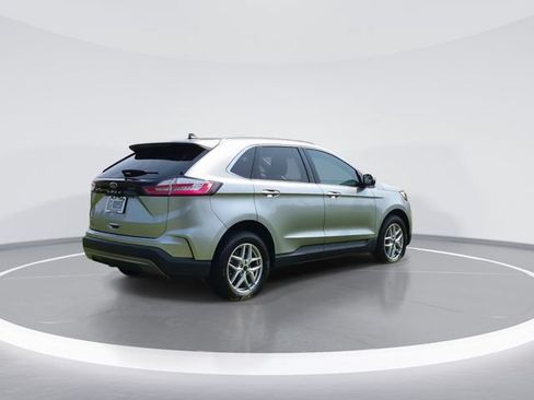 Used 2024 Ford Edge SEL w/ Convenience Package AWD/4WD image 8