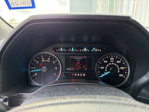 Used 2020 Ford F150 XLT w/ Equipment Group 302A Luxury image 3