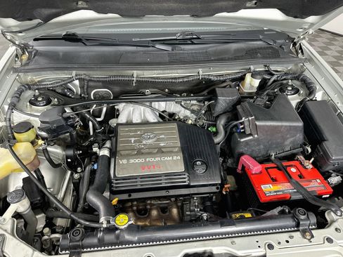Used 2003 Toyota Highlander Limited FWD image 28