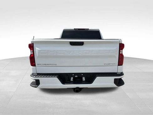 Used 2024 Chevrolet Silverado 1500 Custom AWD/4WD image 33