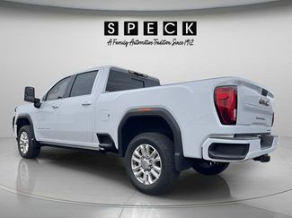 Used 2022 GMC Sierra 3500 Denali video 3