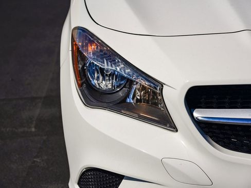 Used 2015 Mercedes-Benz CLA 250 CLA 250 image 11