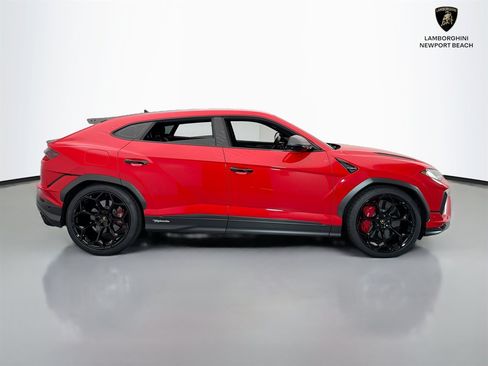 Used 2024 Lamborghini Urus Performante AWD/4WD image 8