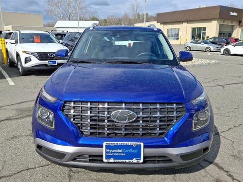 Certified 2022 Hyundai Venue SEL image 56