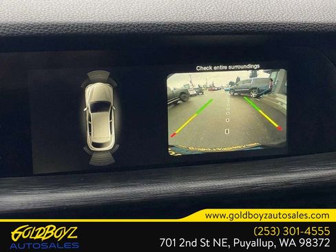 Used 2018 Alfa Romeo Stelvio AWD image 23