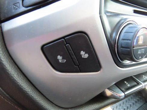 Used 2016 GMC Sierra 1500 SLE w/ SLE Value Package AWD/4WD image 24
