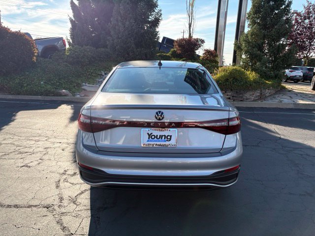 Used 2025 Volkswagen Jetta S FWD image 5