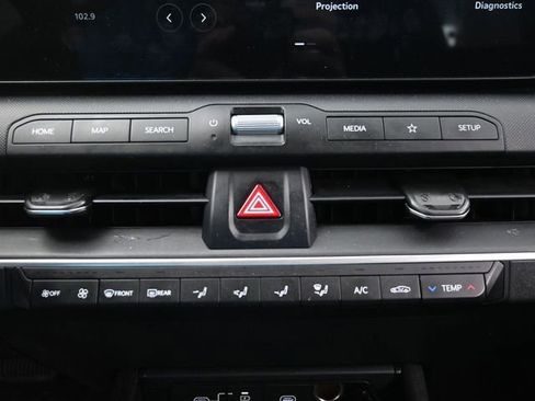 Used 2025 Kia K4 FWD image 26