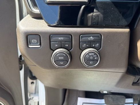 Used 2024 Chevrolet Silverado 1500 RST image 19