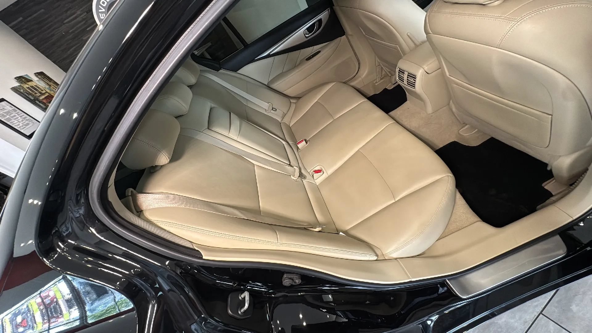 Used 2019 INFINITI Q50 Luxe w/ Cargo Package (L96) RWD image 54