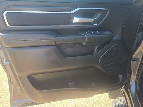 Used 2025 RAM 1500 Big Horn AWD/4WD image 10