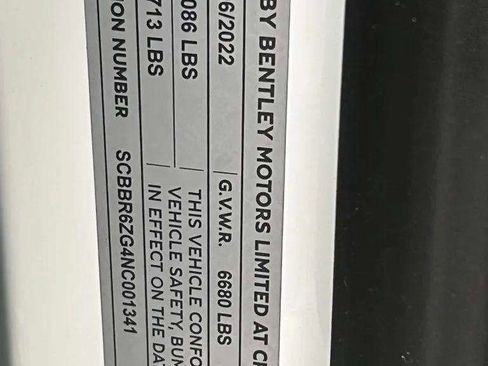 Used 2022 Bentley Flying Spur Plug-In Hybrid image 36