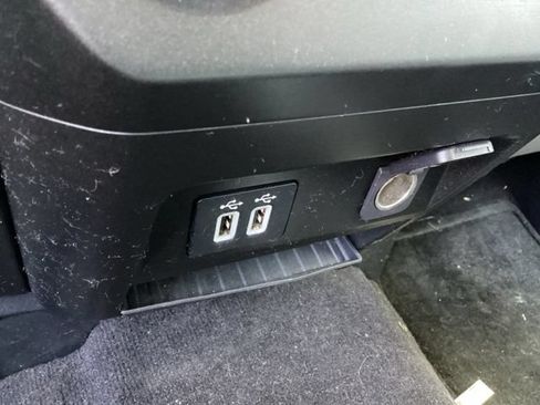 Used 2019 Ford F150 XLT w/ Equipment Group 302A Luxury AWD/4WD image 30