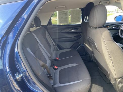 Used 2023 Chevrolet TrailBlazer LT FWD image 14