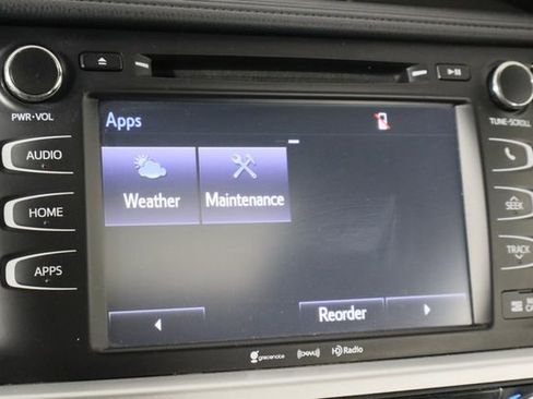 Used 2019 Toyota Highlander XLE image 36