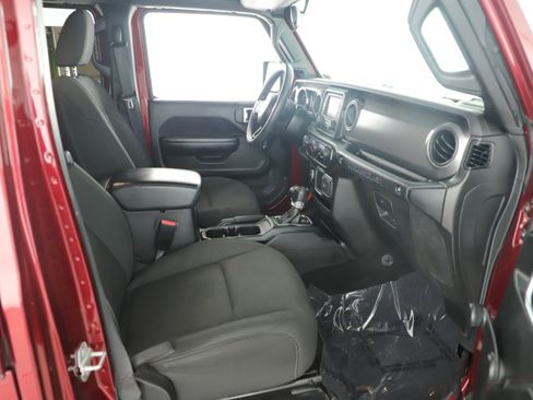 Certified 2021 Jeep Wrangler Unlimited Sport image 15