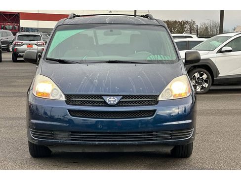 Used 2005 Toyota Sienna LE image 11