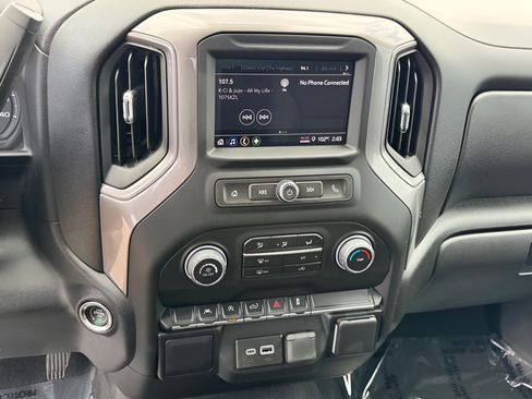 Used 2024 Chevrolet Silverado 1500 Custom w/ Rally Edition AWD/4WD image 23