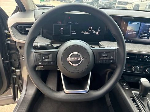 Used 2026 Nissan Kicks S FWD image 21