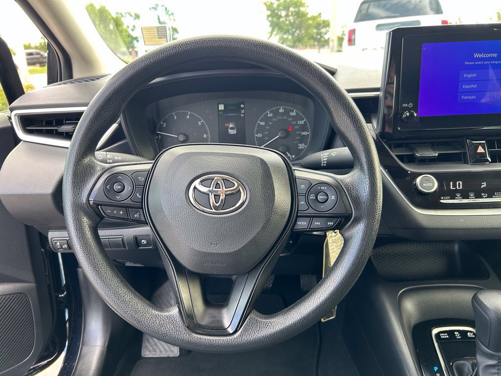 Used 2025 Toyota Corolla LE w/ Carpet Mat Package (TMS) FWD image 22