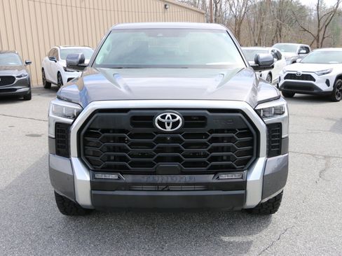 Used 2022 Toyota Tundra Limited w/ TRD Off-Road Package image 11