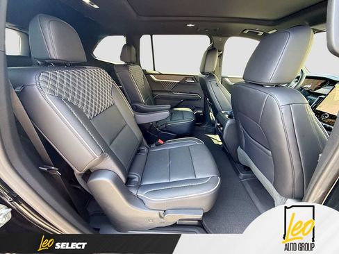 Used 2026 GMC Acadia Denali w/ Super Cruise Package FWD image 33