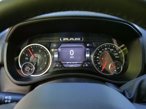 Used 2025 RAM 3500 Big Horn AWD/4WD image 8