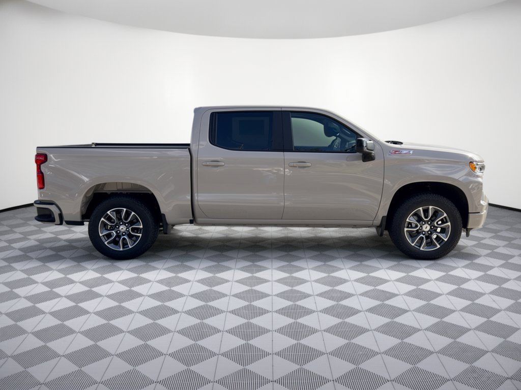 New 2026 Chevrolet Silverado 1500 RST w/ Convenience Package II AWD/4WD image 8