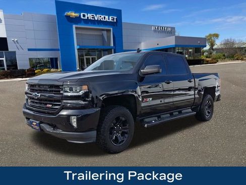 Used 2017 Chevrolet Silverado 1500 LTZ Z71 w/ LTZ Plus Package image 4