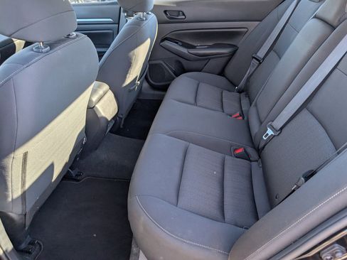 Used 2023 Nissan Altima 2.5 SV image 14