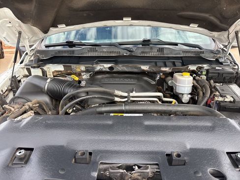 Used 2018 RAM 2500 Tradesman w/ Chrome Appearance Group AWD/4WD image 45
