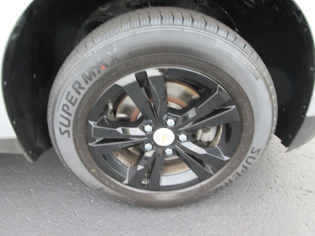 Used 2013 Chevrolet Equinox LT FWD image 9