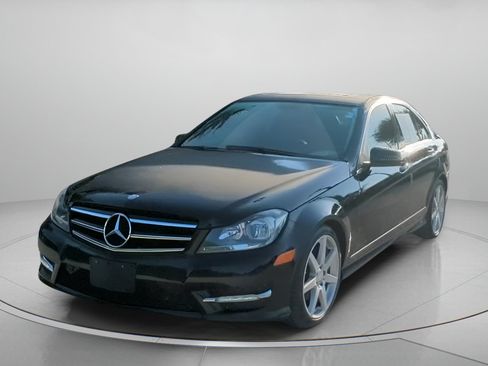 Used 2014 Mercedes-Benz C 300 4MATIC Sedan image 11