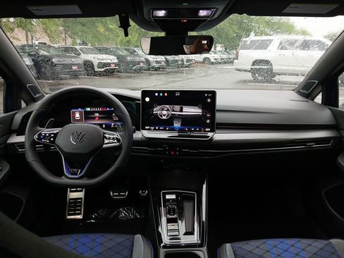 New 2026 Volkswagen Golf w/ Euro Style Package AWD/4WD image 12