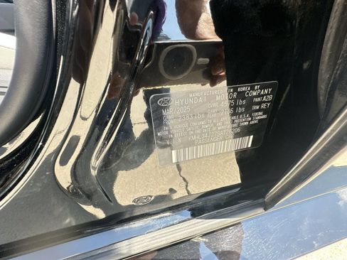 Used 2025 Hyundai Sonata SEL FWD image 32