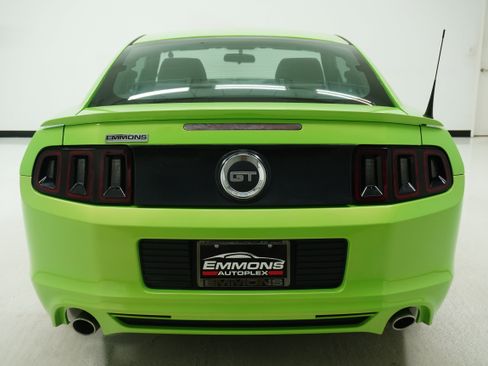 Used 2014 Ford Mustang GT image 5